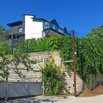 Arode Dionysus Villa Balchik