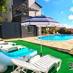 Arode Dionysus Villa *