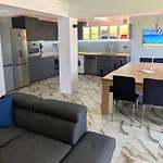 Arode Dionysus * Balchik