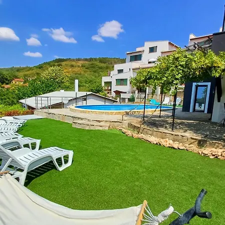 Villa Arode Dionysus Balchik
