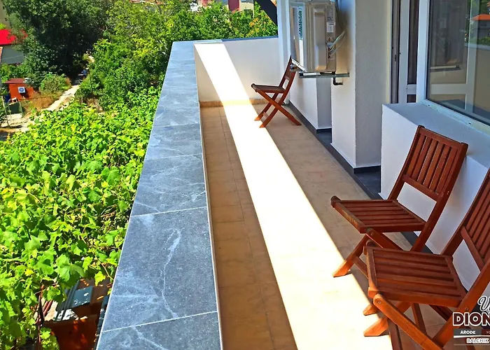 Arode Dionysus Villa