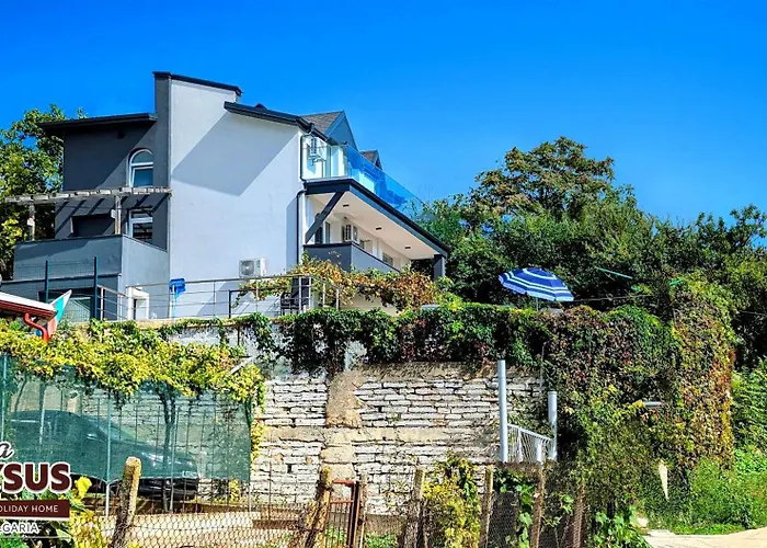 Arode Dionysus * Balchik